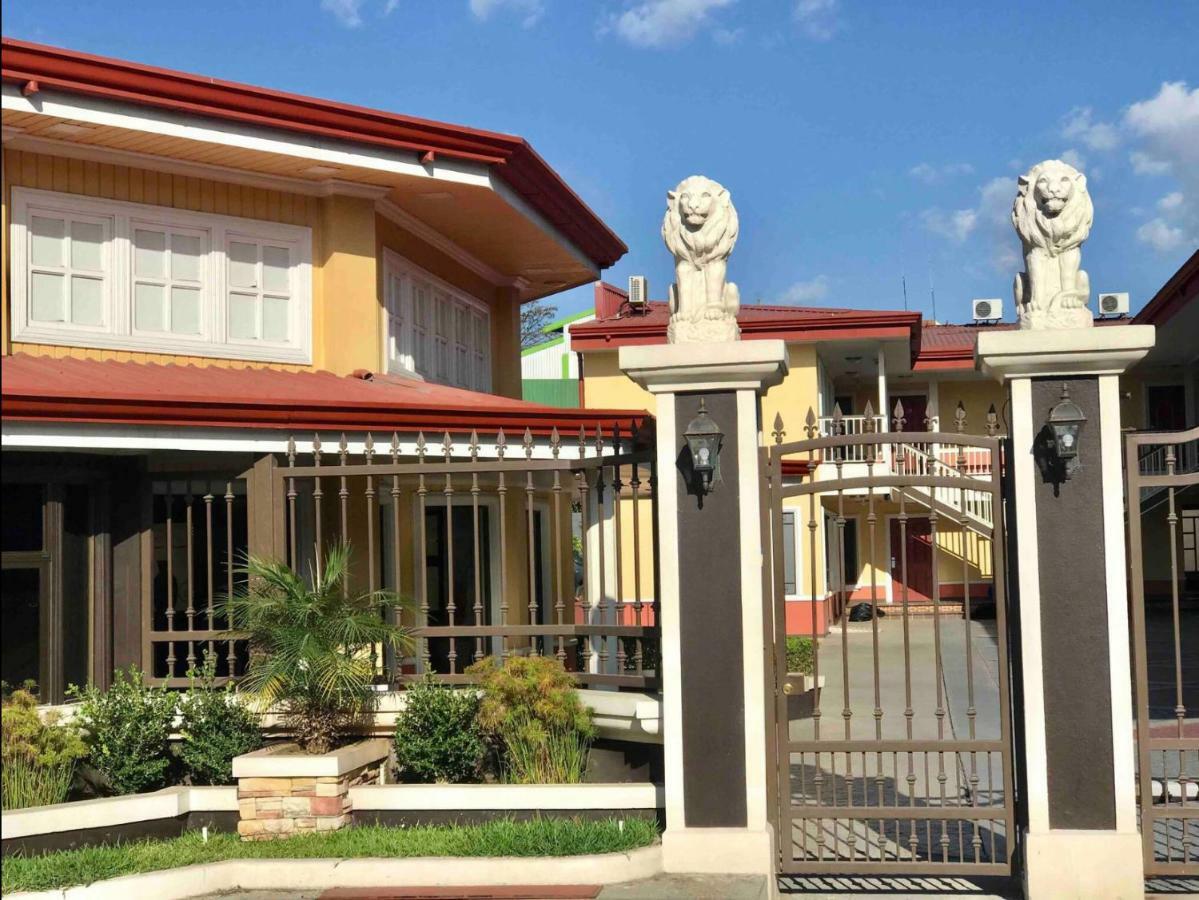 Prado Inn & Suites Сан Хосе Екстериор снимка