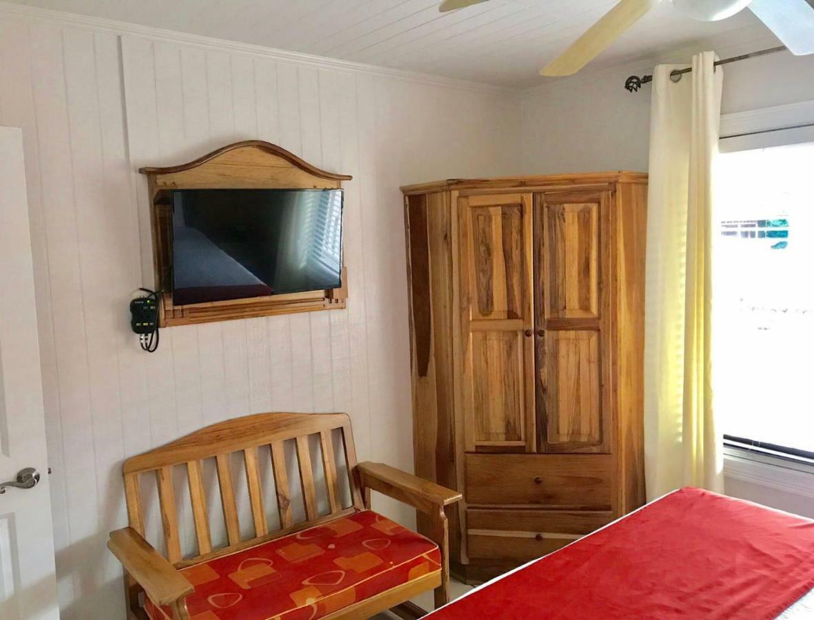 Prado Inn & Suites Сан Хосе Екстериор снимка