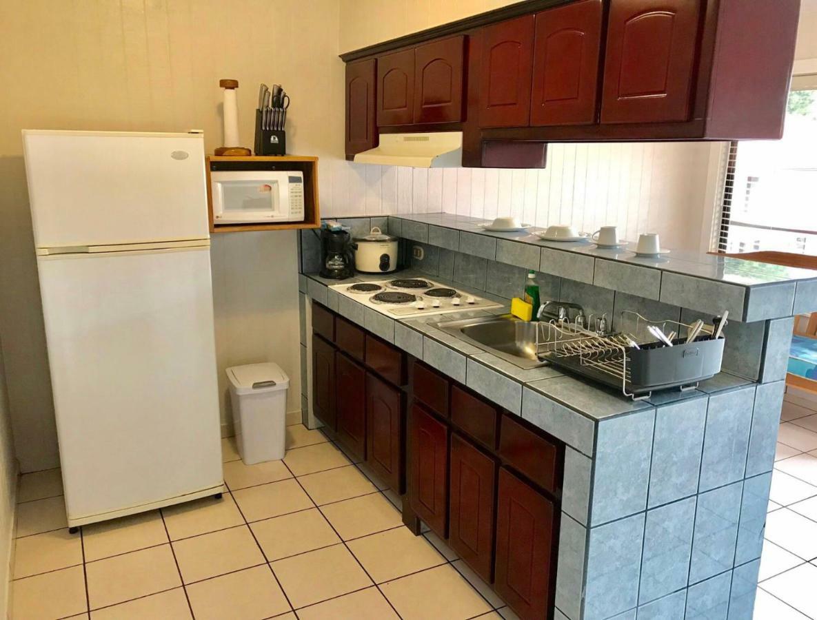 Prado Inn & Suites Сан Хосе Екстериор снимка